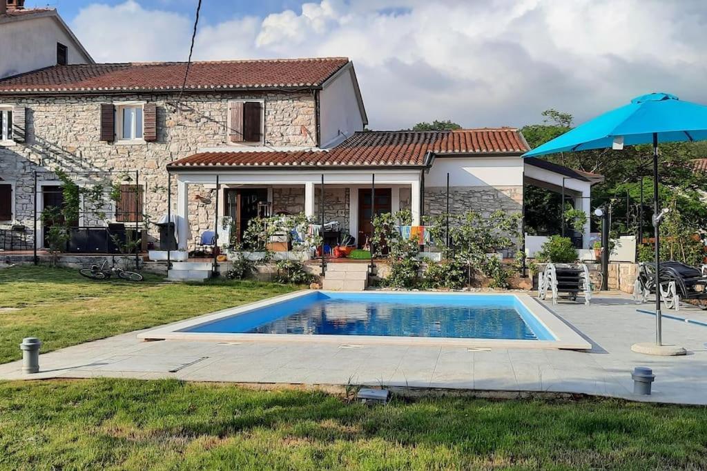 Holiday Home For 8 People, Pool + Sea View Vilanija Exterior foto